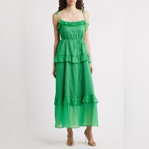 Tie Strap Tiered Midi Dress
Julia Jordan
